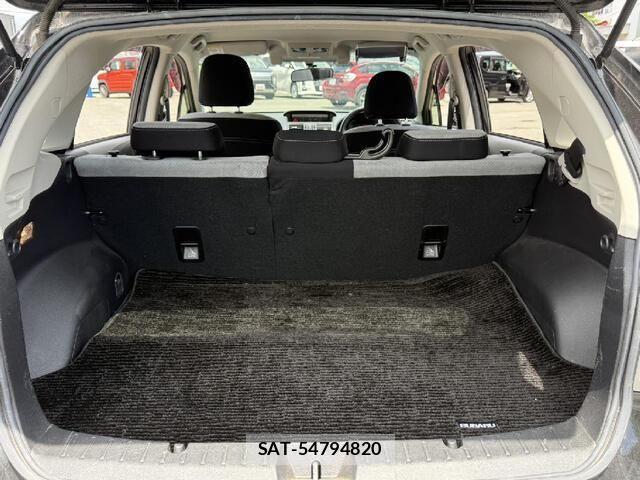Subaru XV HYBRID 2013-12 7330405-13