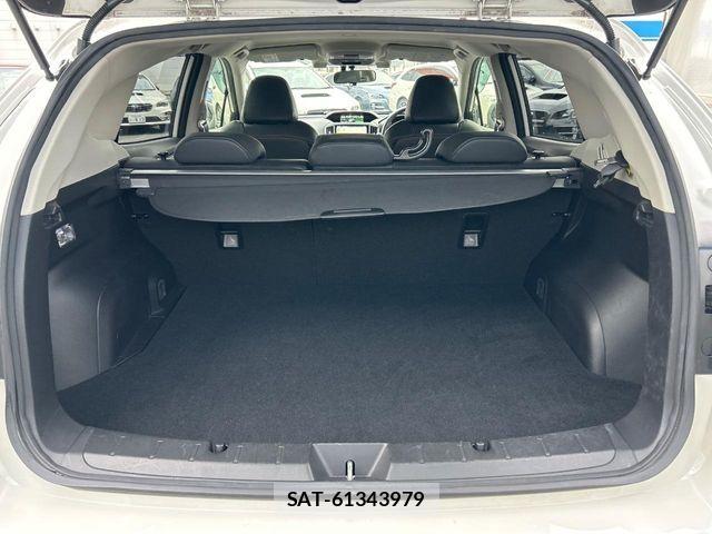 Subaru XV HYBRID 2021-12 7360012-13