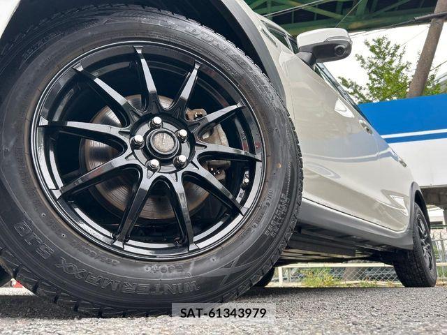 Subaru XV HYBRID 2021-12 7360012-16