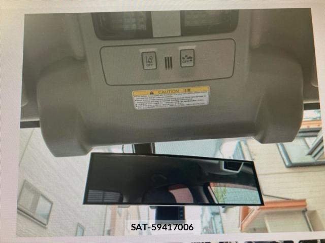 Subaru XV HYBRID 2013-07 7503089-22