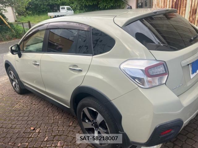 Subaru XV HYBRID 2014-03 7620492-10