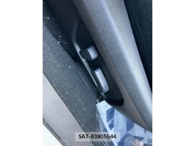 Subaru XV HYBRID 2014-03 7620491-14