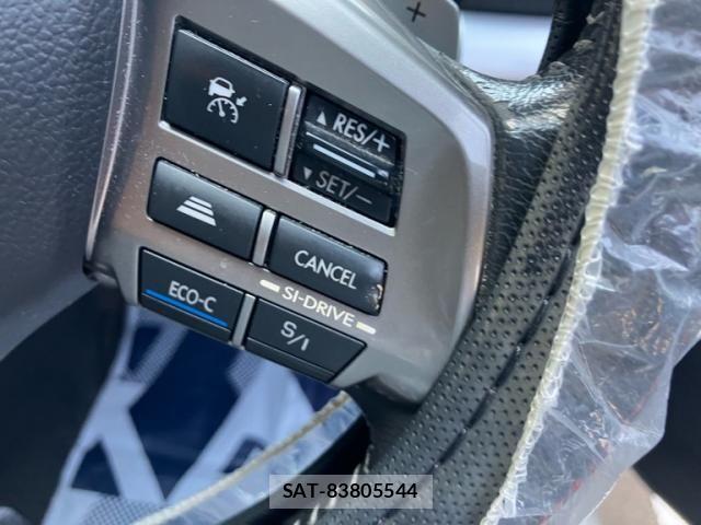 Subaru XV HYBRID 2014-03 7620491-16