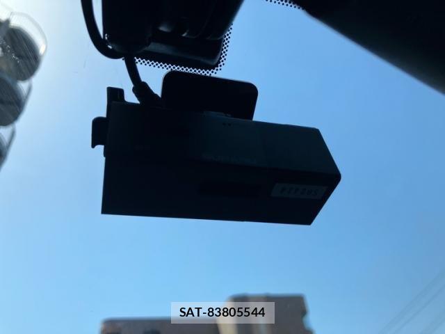 Subaru XV HYBRID 2014-03 7620491-24