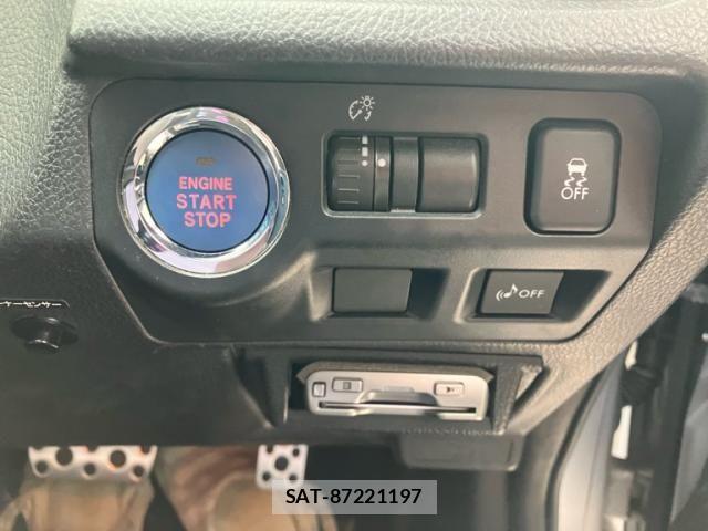 Subaru XV HYBRID 2013-07 7789533-18