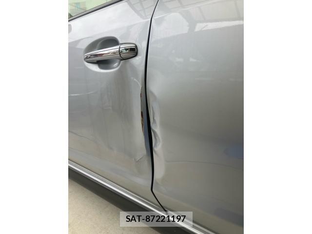 Subaru XV HYBRID 2013-07 7789533-23