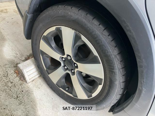 Subaru XV HYBRID 2013-07 7789533-5