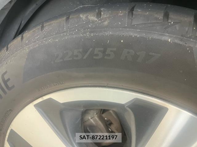 Subaru XV HYBRID 2013-07 7789533-8