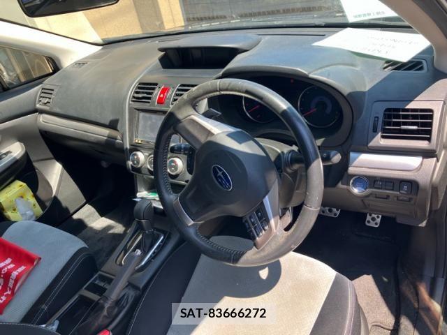 Subaru XV HYBRID 2013-11 7879753-12