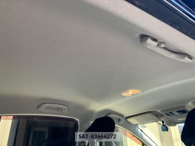 Subaru XV HYBRID 2013-11 7879753-23