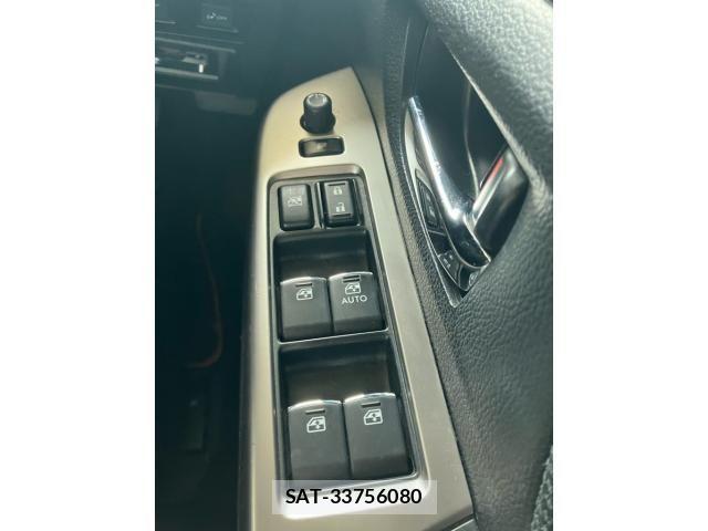 Subaru XV HYBRID 2015-12 7903466-9