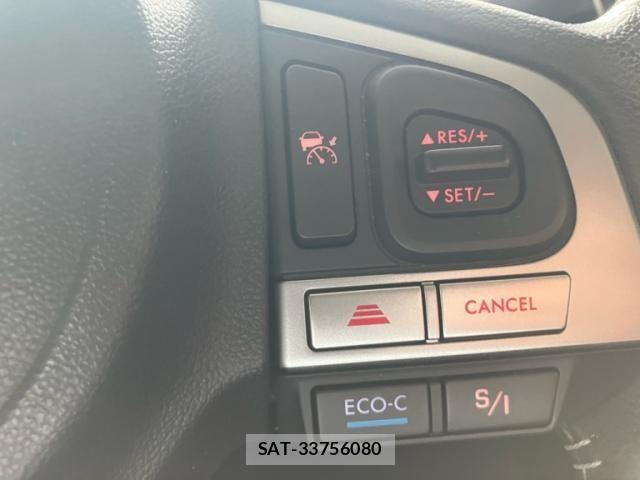 Subaru XV HYBRID 2015-12 7903466-15