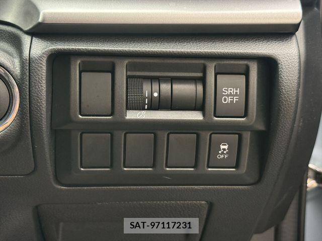 Subaru XV HYBRID 2020-10 8038533-22