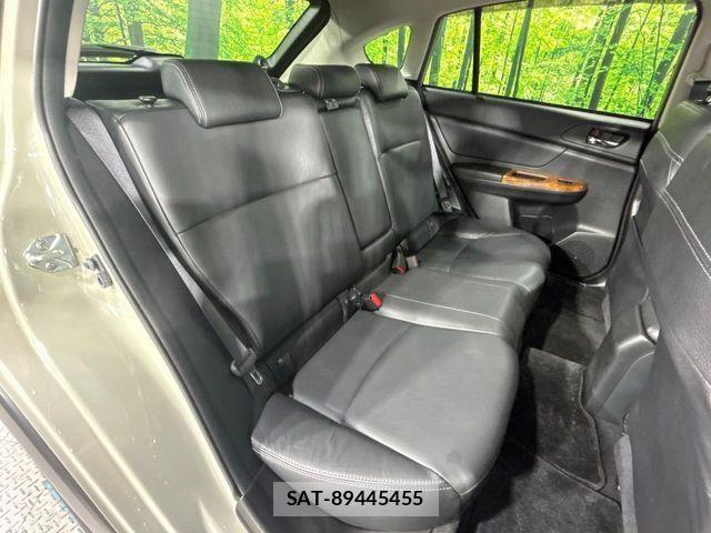 Subaru XV HYBRID 2014-06 8038534-10
