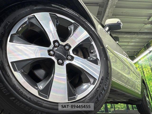 Subaru XV HYBRID 2014-06 8038534-13
