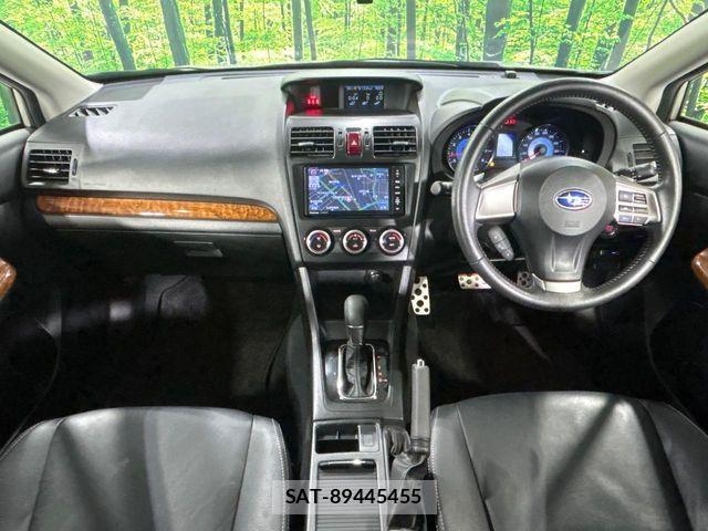 Subaru XV HYBRID 2014-06 8038534-1
