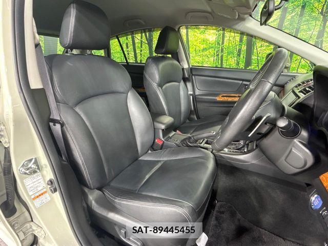 Subaru XV HYBRID 2014-06 8038534-2