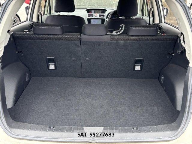 Subaru XV HYBRID 2015-10 8038532-10