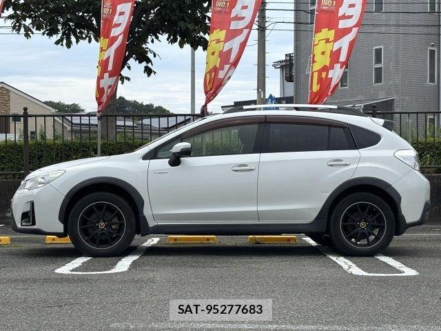 Subaru XV HYBRID 2015-10 8038532-15