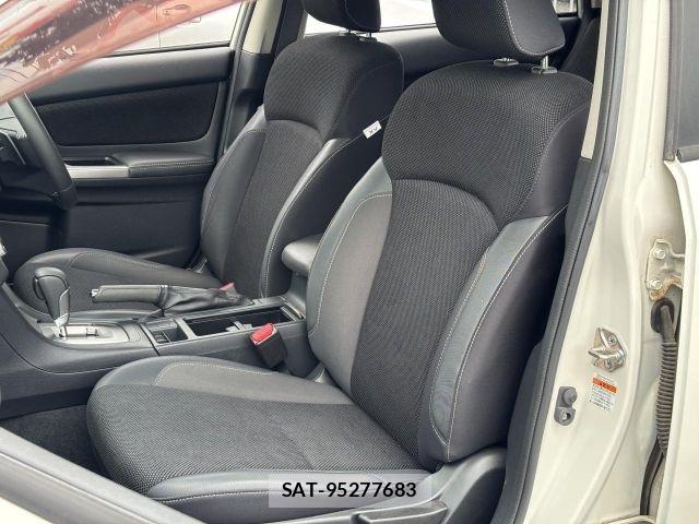 Subaru XV HYBRID 2015-10 8038532-7