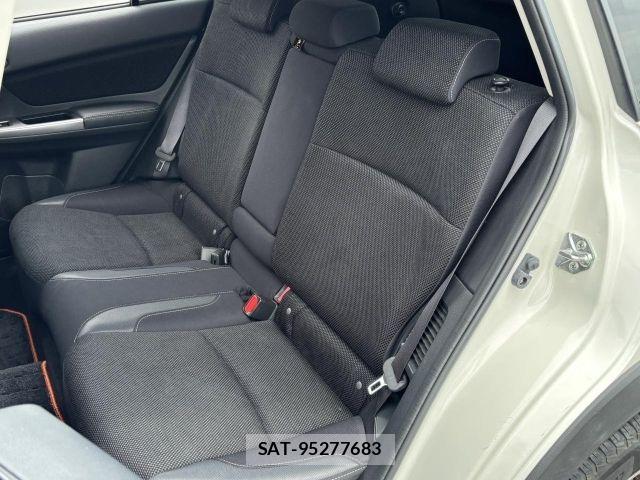 Subaru XV HYBRID 2015-10 8038532-8