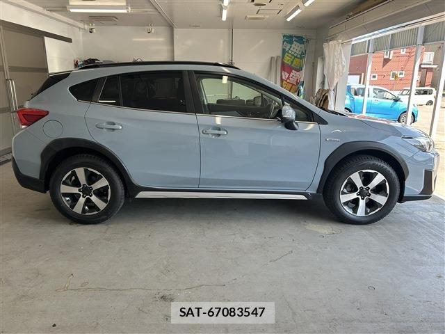Subaru XV HYBRID 2018-10 8075772-3