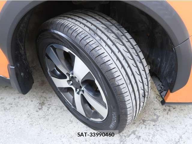 Subaru XV HYBRID 2014-05 8075776-24