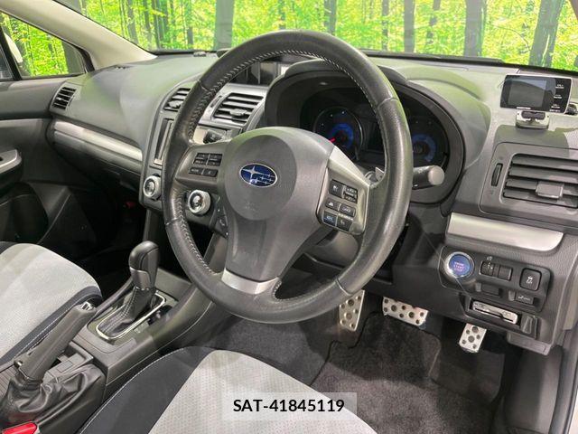 Subaru XV HYBRID 2014-01 8075783-9