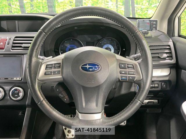 Subaru XV HYBRID 2014-01 8075783-16