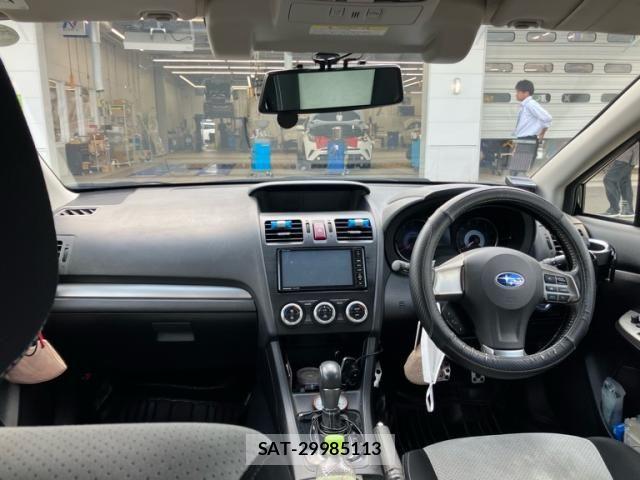 Subaru XV HYBRID 2013-10 8102122-9