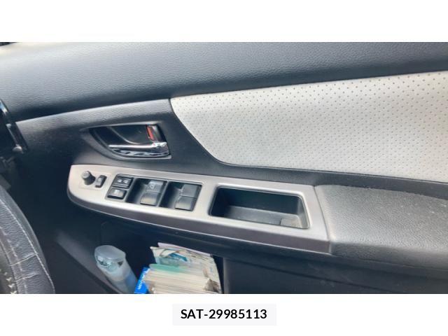 Subaru XV HYBRID 2013-10 8102122-26