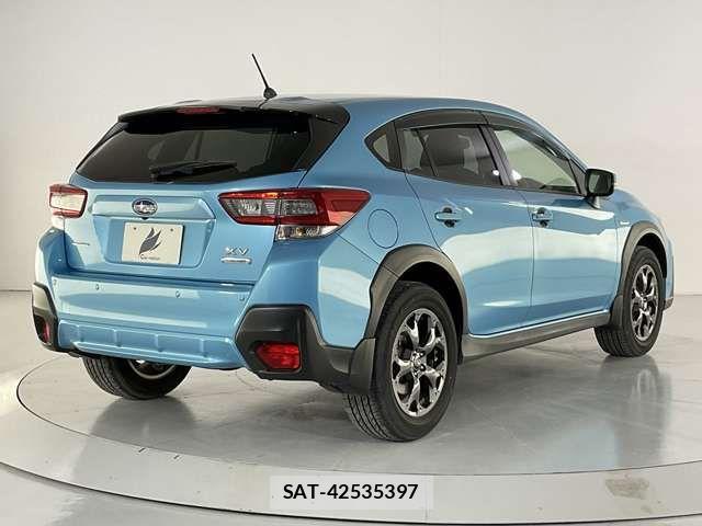 Subaru XV HYBRID 2021-08 8102119-5