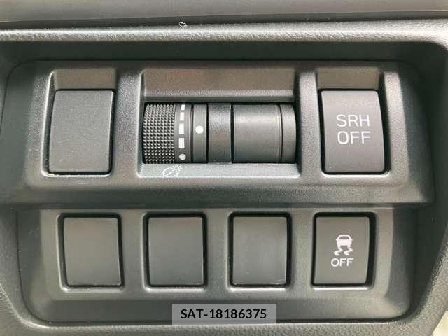 Subaru XV HYBRID 2020-11 8210468-21