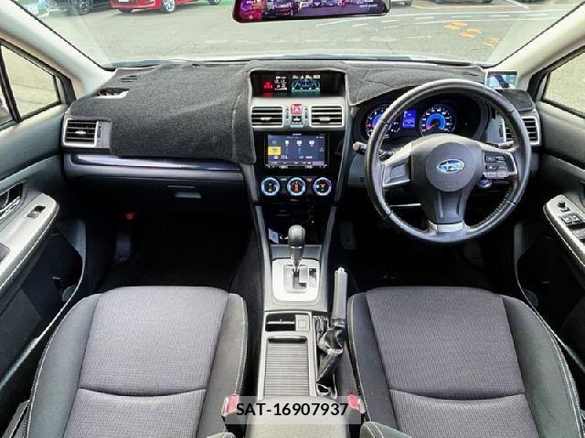 Subaru XV HYBRID 2016-07 8210470-1
