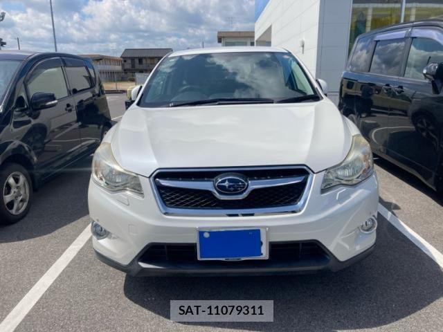 Subaru XV HYBRID 2014-05 8231974-1
