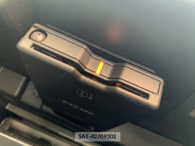 Subaru XV HYBRID 2021-08 8246835-13