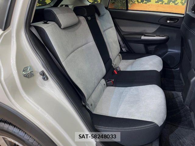 Subaru XV HYBRID 2013-12 8246836-10