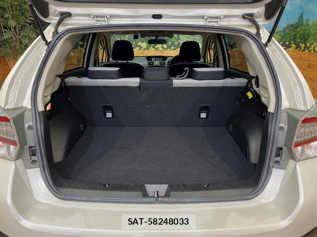 Subaru XV HYBRID 2013-12 8246836-11