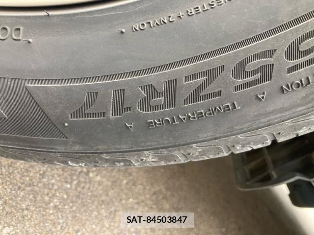 Subaru XV HYBRID 2013-09 8246837-13