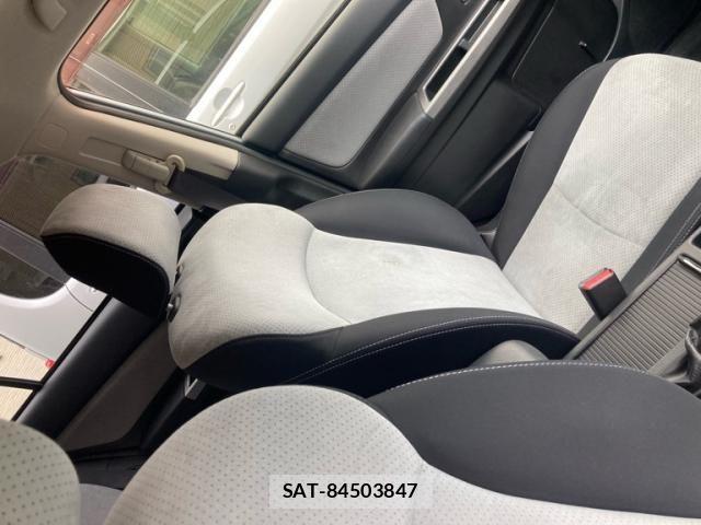 Subaru XV HYBRID 2013-09 8246837-15