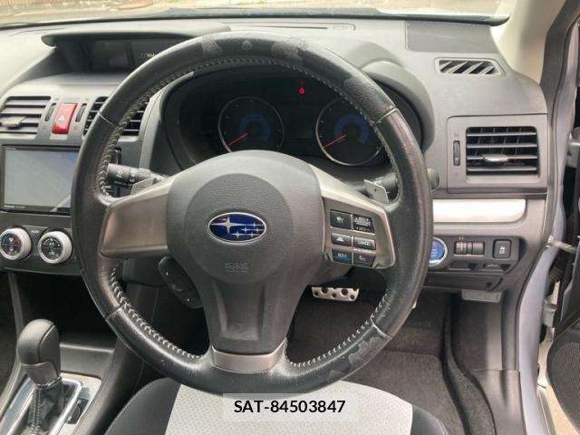 Subaru XV HYBRID 2013-09 8246837-19