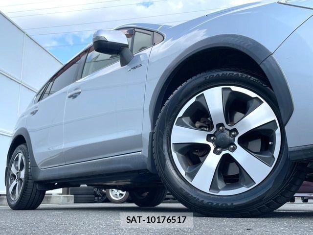 Subaru XV HYBRID 2013-11 8317418-12