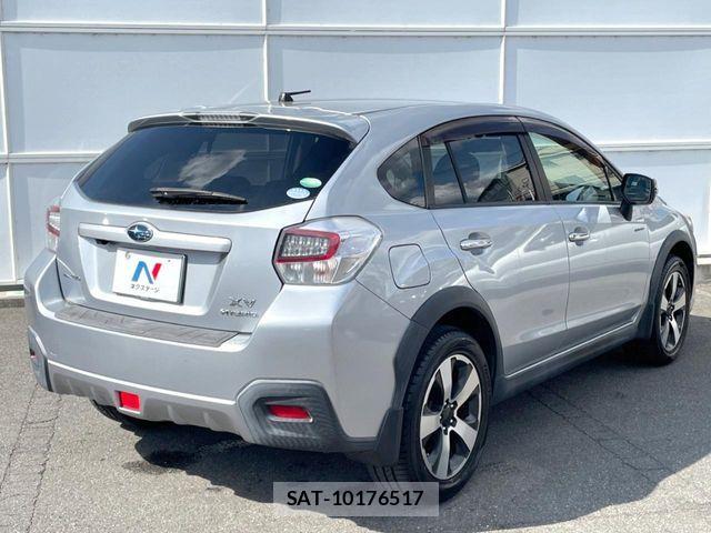 Subaru XV HYBRID 2013-11 8317418-16