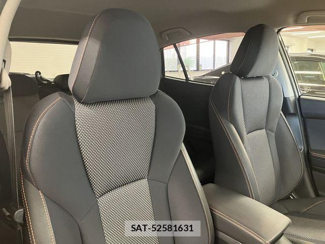 Subaru XV HYBRID 2018-12 8317415-16