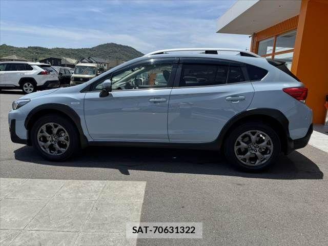 Subaru XV HYBRID 2021-08 8317410-11
