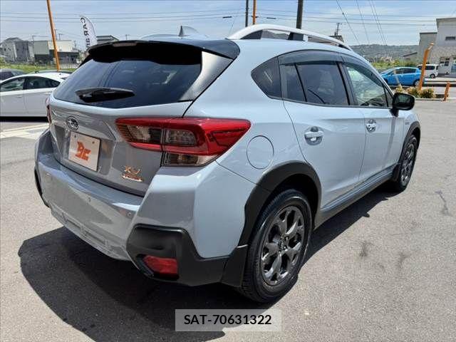 Subaru XV HYBRID 2021-08 8317410-14