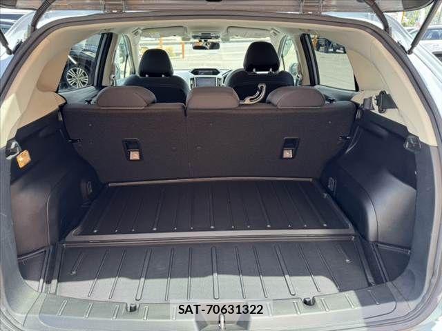 Subaru XV HYBRID 2021-08 8317410-19