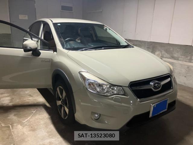 Subaru XV HYBRID 2014-02 8369073-0
