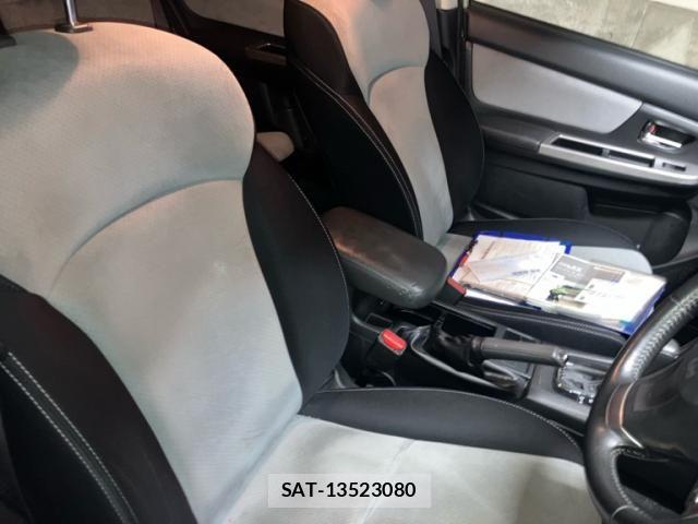 Subaru XV HYBRID 2014-02 8369073-13