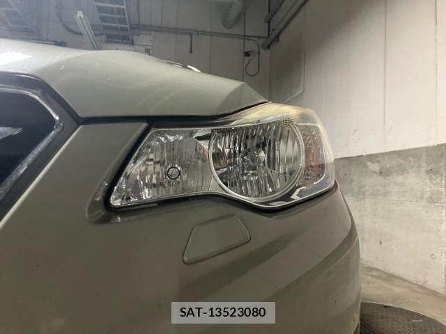 Subaru XV HYBRID 2014-02 8369073-2